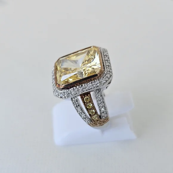 Victoria Wieck Large Fancy Cut Sapphire & Diamond Simulant Ring Size 5! - Picture 5 of 11